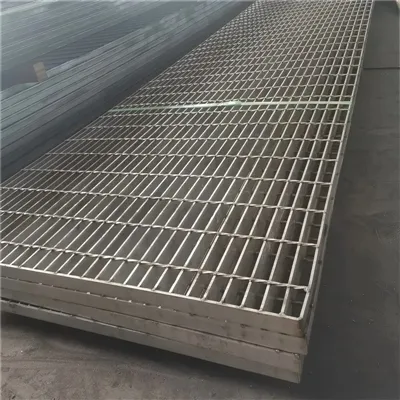 Gnee Steel поставляет прецизионную-рифленую стальную решетку для повышения бе...